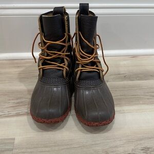 L.L Bean Women's 8" Bison Brick Red & Brown Maine Made Rain Outdoor Bean Boot